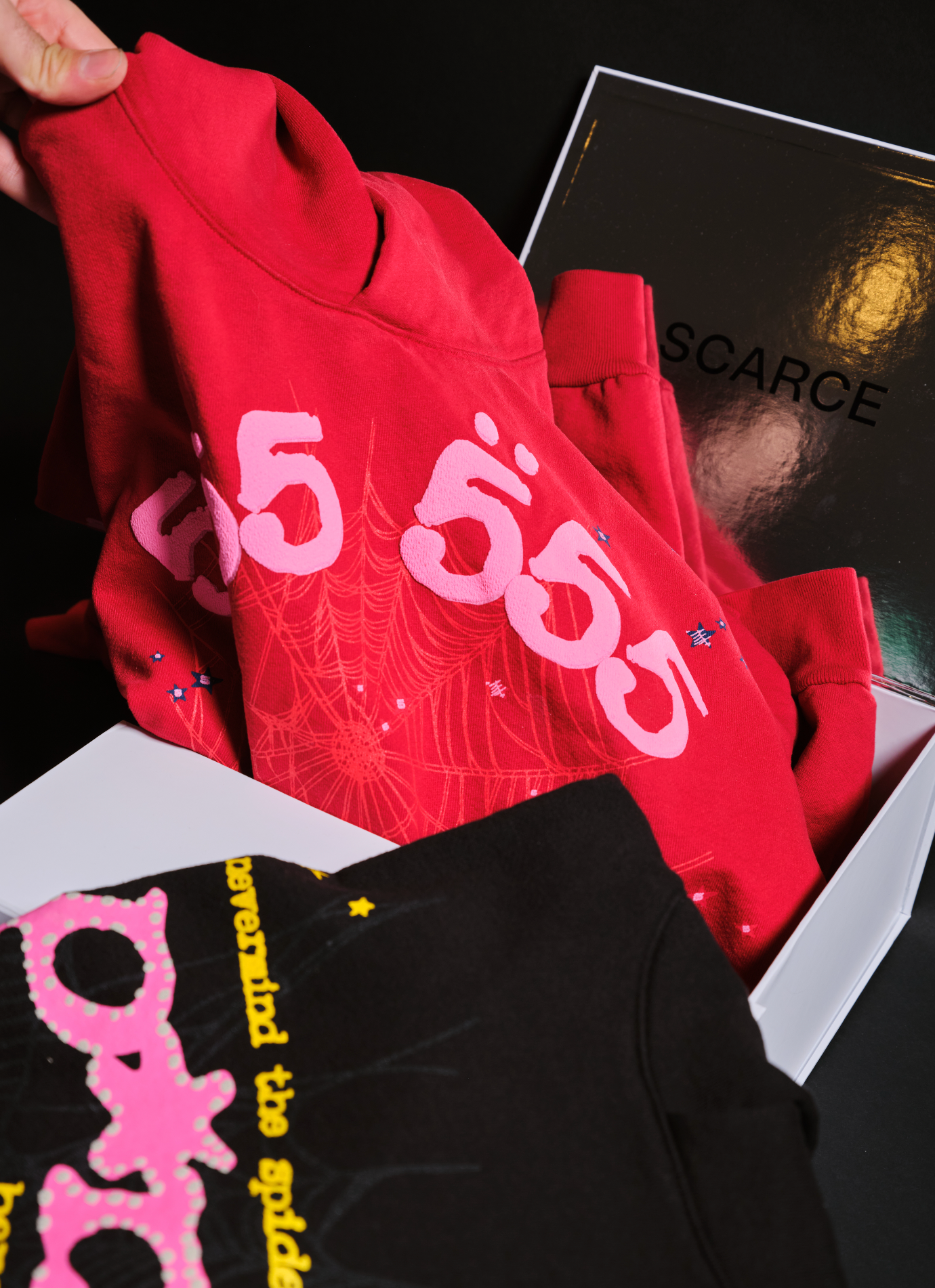 BLACK FRIDAY SAMPLE SALE BOX
